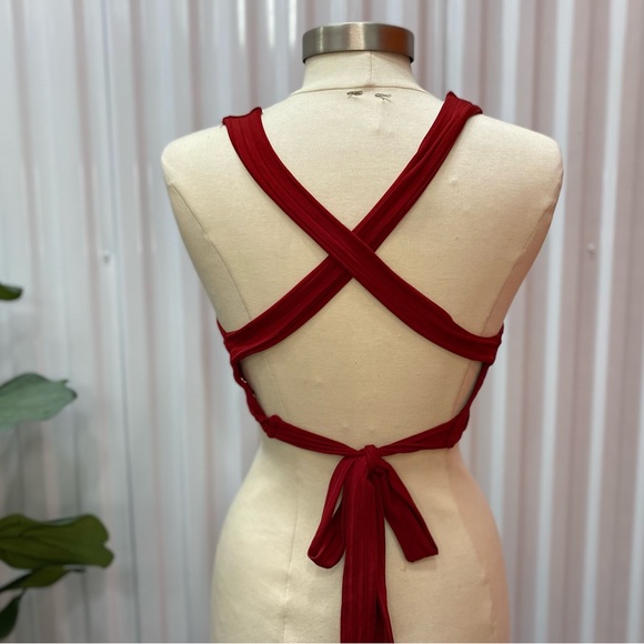 Red ribbed halter top - Picture 2 of 2